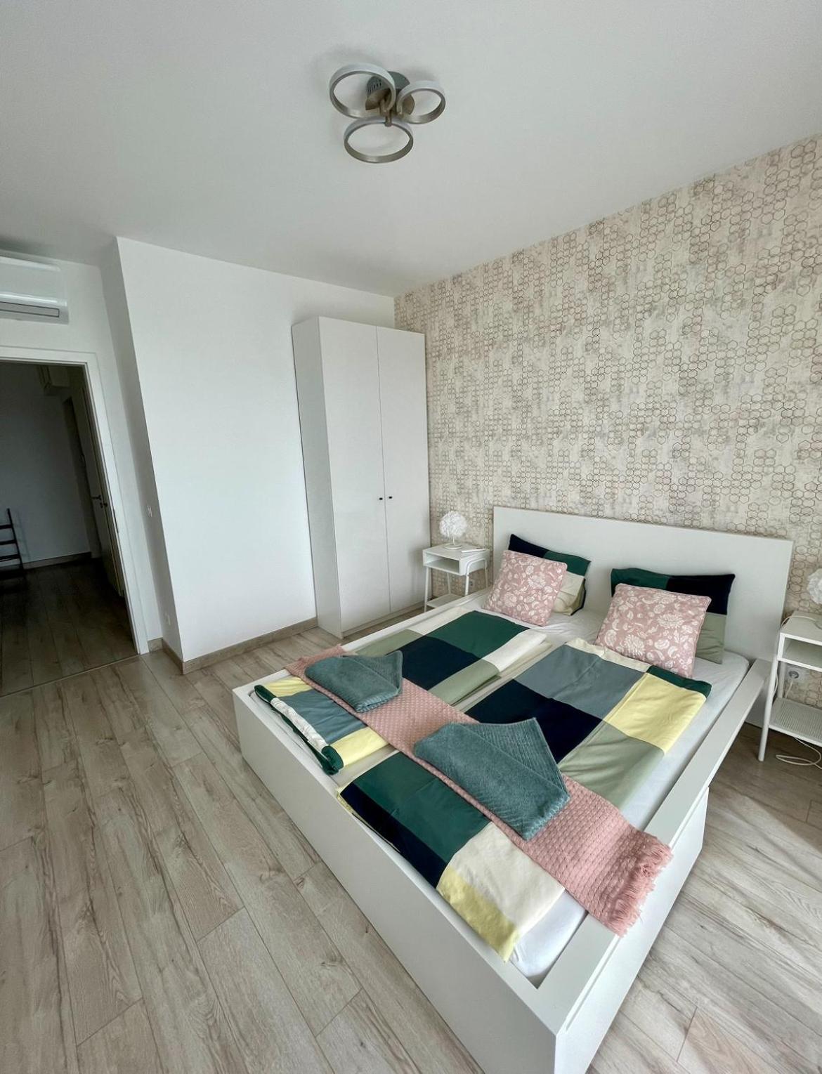 Penthouse Young #Freeparking Appartement Boedapest Buitenkant foto